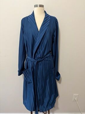 Vintage St. Michael Teal Blue Satin-Like Striped Robe M Loungewear